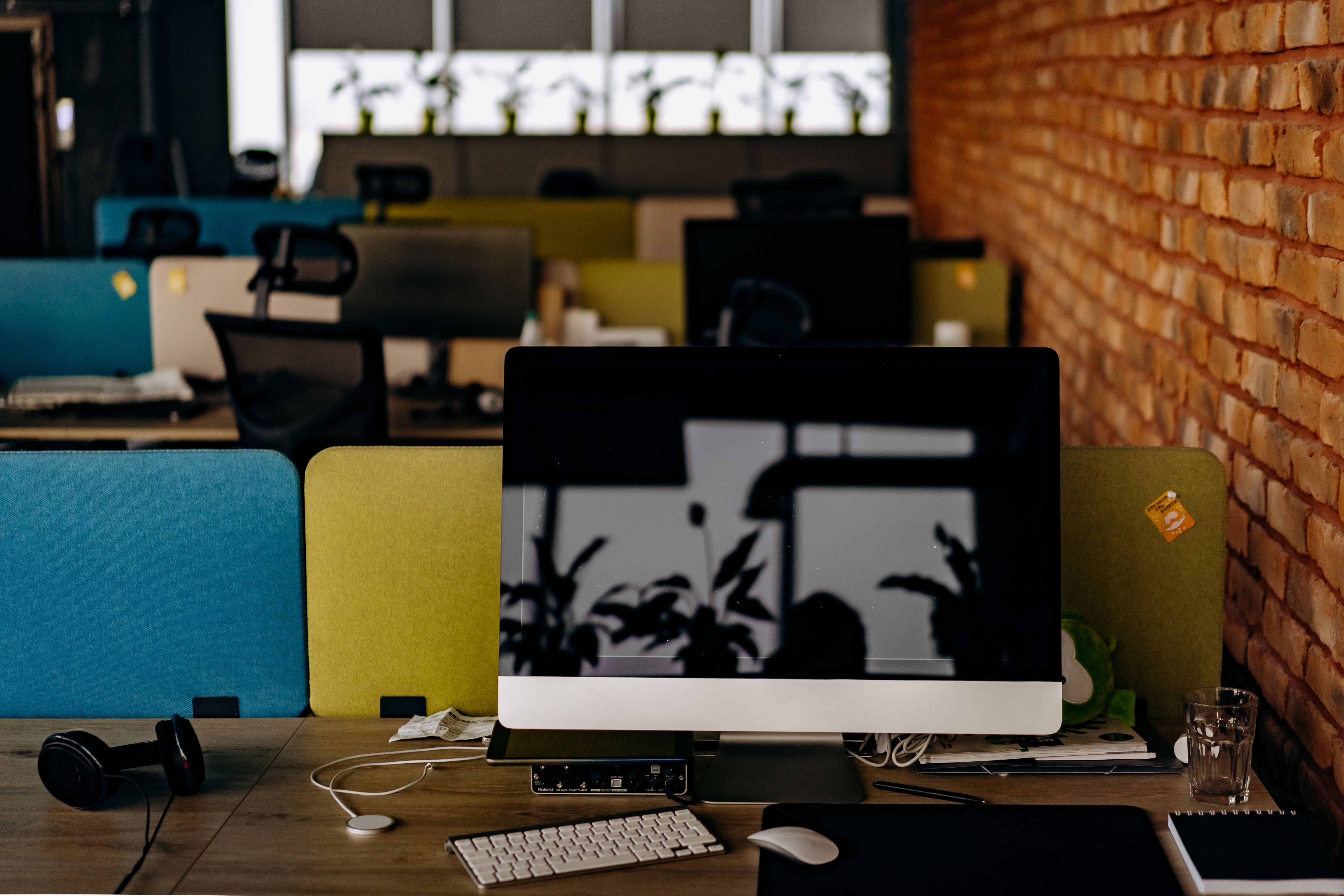 Workstations and computers at Gonex Innovation Hub